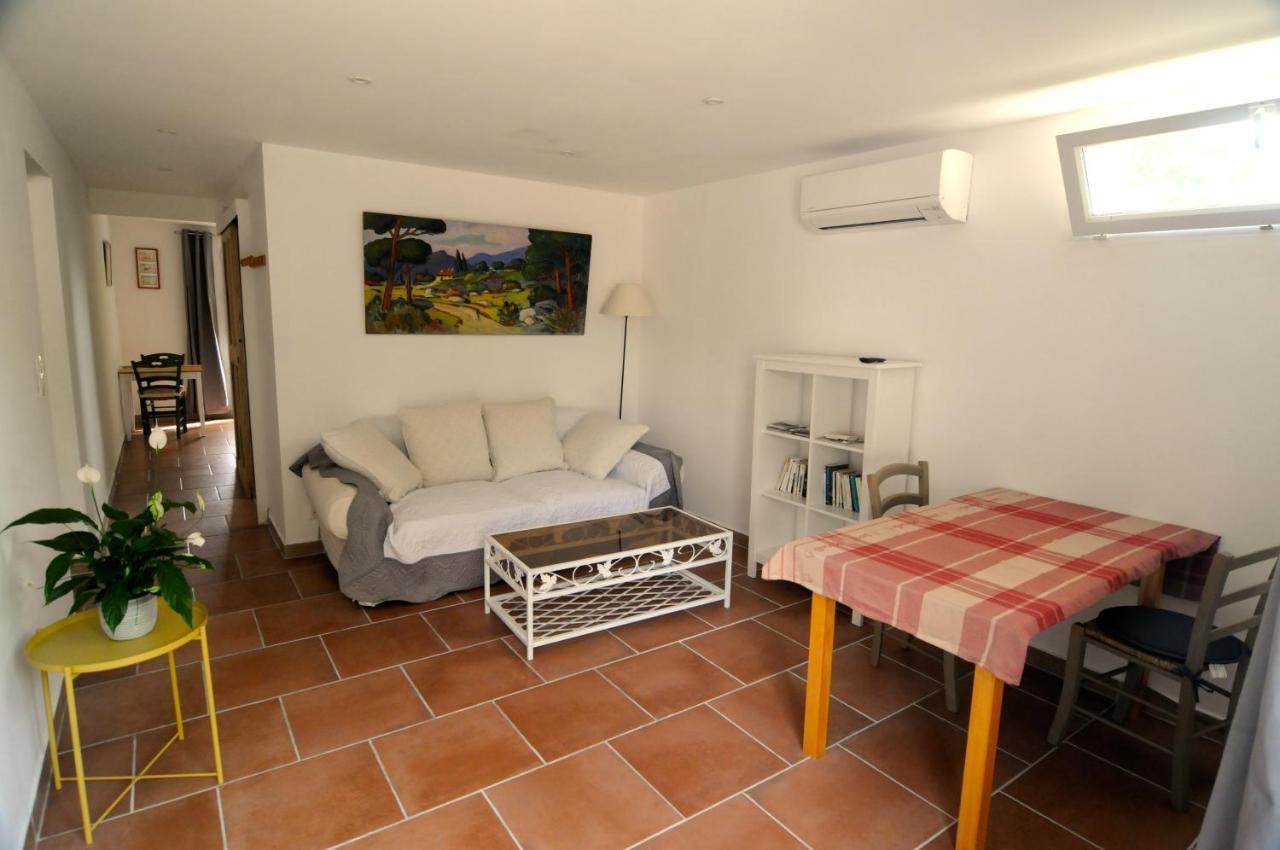 Mas Le Pont Des Aubes Bed & Breakfast L'Isle-sur-la-Sorgue Exterior photo